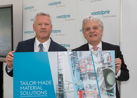 Franz Kainersdorfer und Wolfgang Eder bei der Eröffnung des Technikums Metallurgie