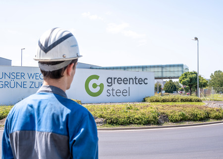 Greentec steel Kreisverkehr