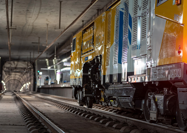 Mobiles Schienenfräsen & -Monitoring bei Metro Barcelona - voestalpine Railway Systems
